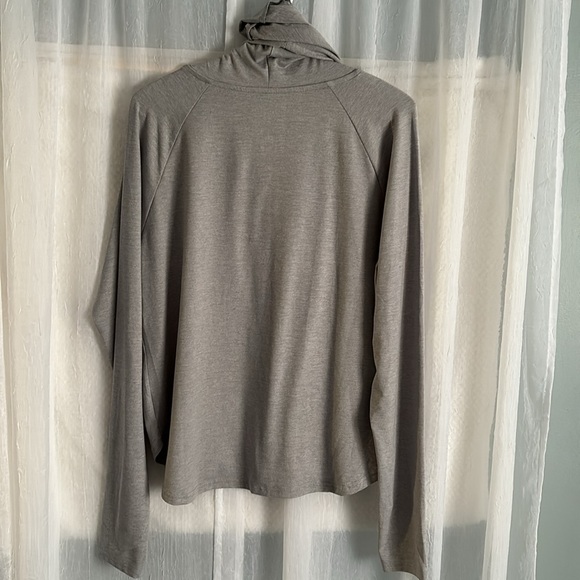 Athletic Works Women's Sz M Grey Hoodie Thumb Holes Soft Stretch Pullover NWOT - Picture 2 of 6
